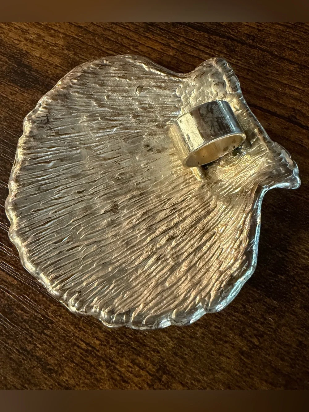 Large Gorgeous Silver Tone Metallic Shell Pendant